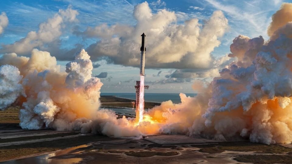 SpaceX Starship and Super Heavy booster lifting off from Starbase, Texas on Flight 14