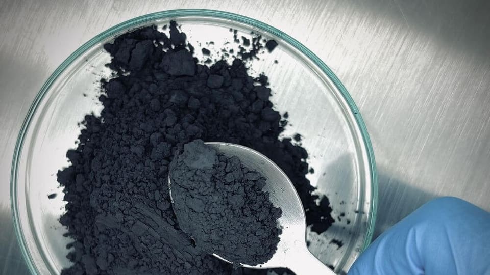 Silicon-carbon active material in Fraunhofer lithium-ion battery cell
