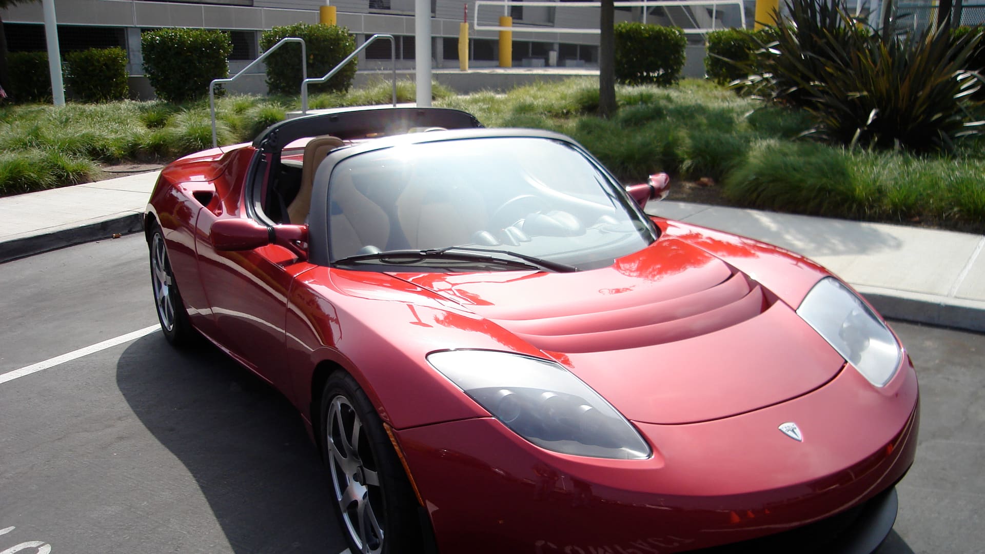 Tesla Roadster Engineering Prototype, front view